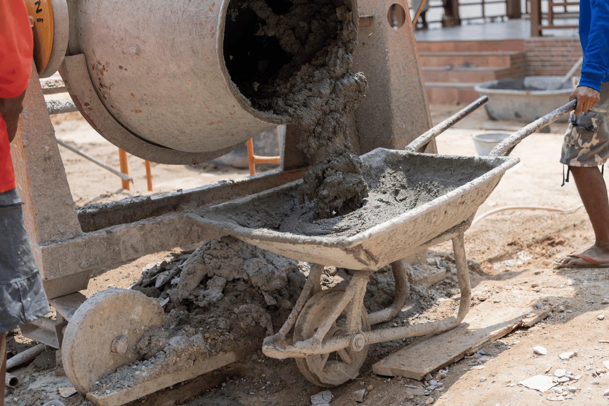Alugar Betoneira para Obra | Diferencial Andaimes